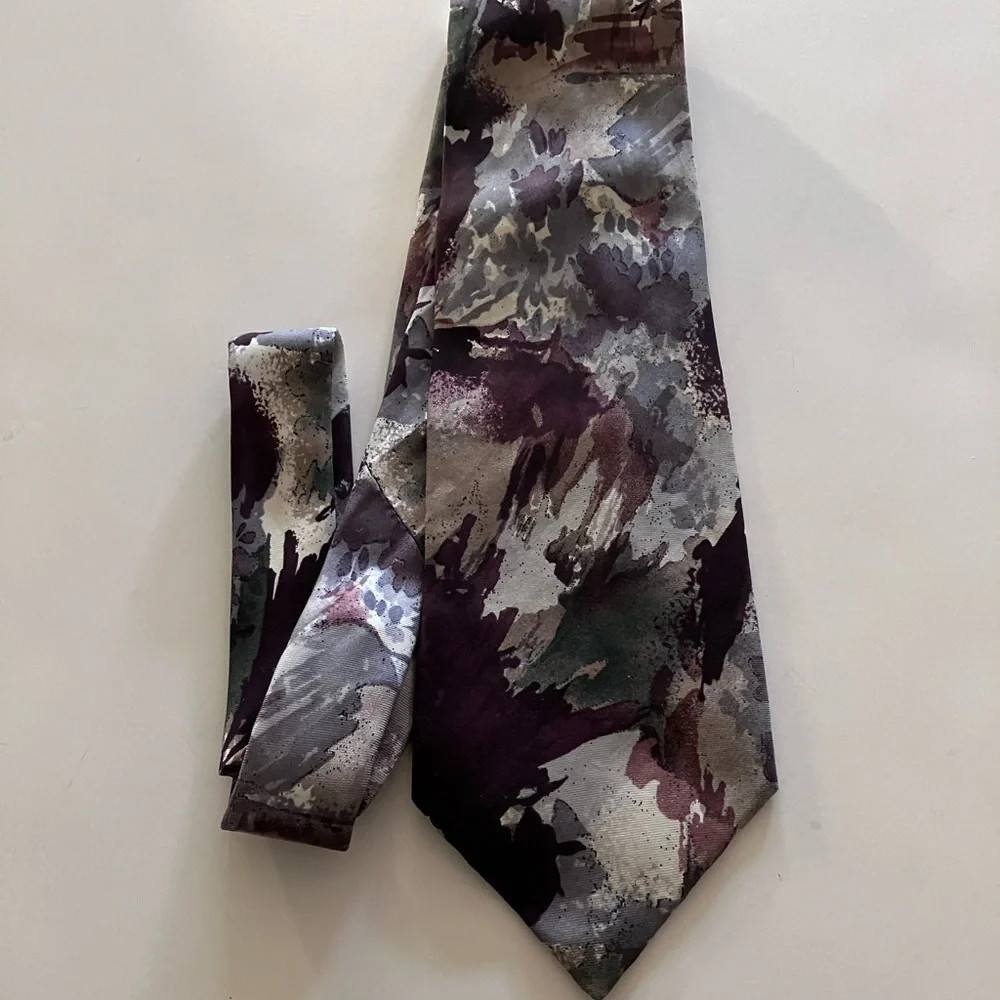 Elegant Multicolor Tie by Pierre Cardin